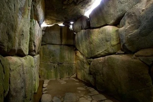 Tìm thấy hầm mộ 1.500 năm tuổi của tướng Nhật Bản