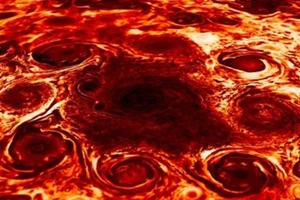 Bề mặt sao Mộc đang có những thay đổi kỳ lạ