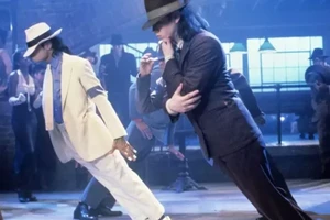 Giải mã điệu nhảy nghiêng 45 độ của Michael Jackson