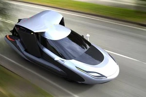 Xe hơi bay không còn là chuyện tưởng tượng trên đất Mỹ