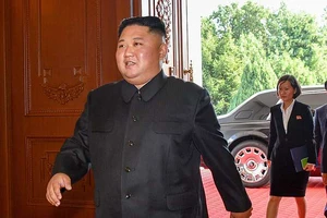 Ông Kim Jong-un vừa tậu siêu xe Rolls Royce mới?