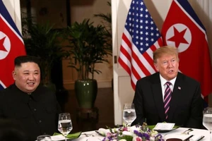 Một số phóng viên quốc tế bị Mỹ cấm vào tiệc tối Trump-Kim