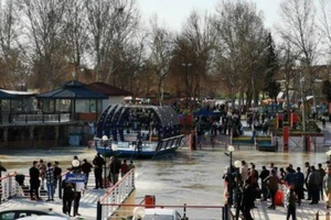 Thảm họa chìm phà ở Iraq, 100 người thiệt mạng