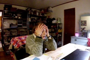 Ký ức của một cô gái bị xóa sau mỗi đêm thức dậy