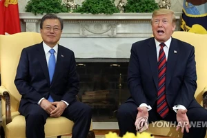 Ông Trump sắp sang Hàn Quốc bàn vấn đề Triều Tiên
