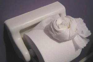 'Trộm' viếng nhà, chùi dọn sạch sẽ rồi rời đi