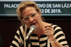 Bộ trưởng Mexico từ chức vì làm chuyến bay trễ 38 phút