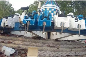 Đu quay gãy đôi giữa trời, 29 người thương vong