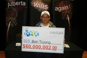 Choáng với người đàn ông gốc Việt trúng số hơn 1.000 tỉ đồng