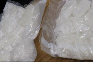 Ngư dân vớt được 691 kg ma túy đá trị giá 20,2 triệu USD