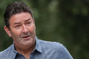 CEO McDonald bị sa thải vì quan hệ tình cảm với nhân viên