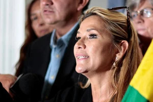 Khủng hoảng Bolivia: Ai tiếp quản chiếc ghế của ông Morales?