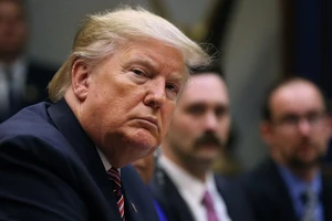 Người Đức so sánh mức độ nguy hiểm giữa ông Trump với ông Kim 