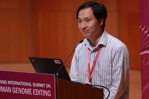 Trung Quốc kết án nhà khoa học chỉnh sửa gen người