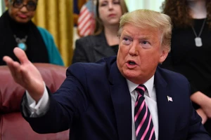 Luật sư ông Trump kêu gọi trắng án tại phiên tòa Thượng viện