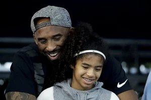 Nghi vấn phi công Kobe Bryant bị ép bay trong thời tiết xấu