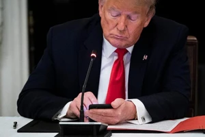 Ông Trump cho biết sẽ cấm TikTok trong ngày 1-8. Ảnh: Ảnh: GETTY/FORBES