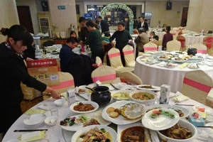 Chỉ riêng tại bốn TP lớn của Trung Quốc đã lãng phí 17-18 triệu tấn thực phẩm trong một năm. Ảnh: SCMP/IMAGE CHINA