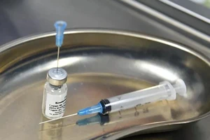 Ông Trump: Có đủ vaccine miễn phí cho toàn nước Mỹ vào tháng 4