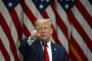 Ông Trump nói sẽ dàn xếp chiến sự Armenia-Azerbaijan