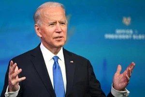 CNN: Ông Biden thề 'áp cái giá đáng kể' lên Nga