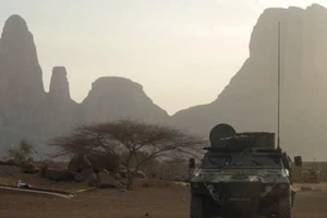 Đám cưới hóa đám tang sau một vụ không kích giết chết 20 người