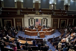 Quốc hội Mỹ bác bỏ phản đối kết quả bầu cử của bang Arizona