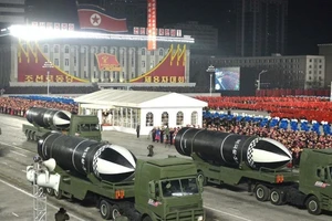 Triều Tiên 'khoe' tên lửa đạn đạo mạnh nhất phóng từ tàu ngầm 