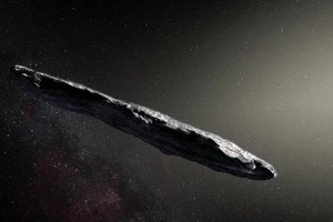 Vật thể Oumuamua là 'dấu hiệu sự sống ngoài Trái đất'