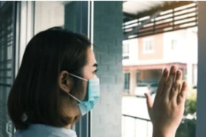 Bị phạt 1.332 USD sau khi trốn cách ly đi thăm cha hấp hối 