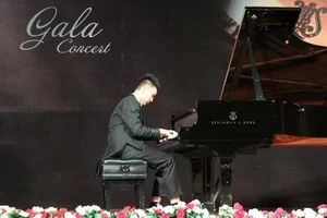 Từ trẻ tự kỷ thành tài năng piano