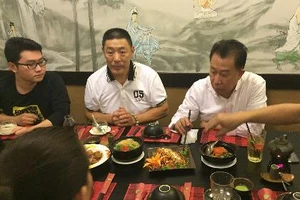 Yan Can Cook đến thăm Phi Nhung