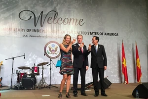 Quốc ca Việt, Mỹ vang lên tại lễ kỷ niệm quốc khánh Mỹ