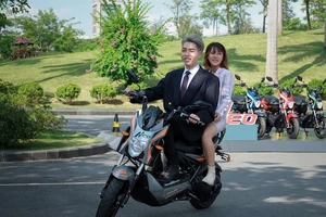 Đức Phúc, Hậu Hoàng và đạo diễn Hàm Trần làm phim thanh xuân