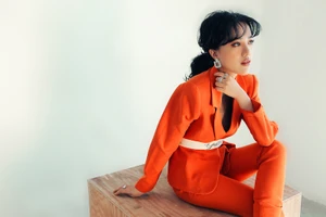 Phùng Khánh Linh ‘hiện tượng nhạc Pop Việt Nam’ trên Variety