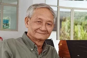 NSƯT Văn Lê ra đi bất ngờ sau cơn đột quỵ