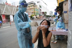 Từ 23-8 đến nay, TP.HCM phát hiện 42.400 người dương tính 