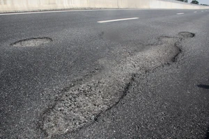 “Cao tốc Đà Nẵng-Quảng Ngãi chưa đủ điều kiện khai thác“