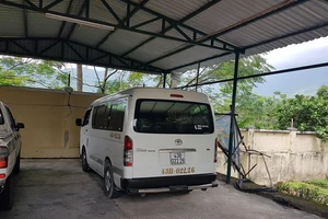  Kiểm tra xe vi phạm, CSGT bất ngờ phát hiện 'đạo chích' 