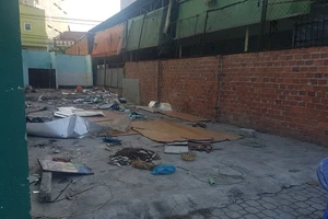 Đà Nẵng: Tháo dỡ quán nhậu xây lén trên đất người khác