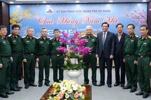 Tổng cục II Bộ Quốc phòng chúc Tết lãnh đạo Đà Nẵng