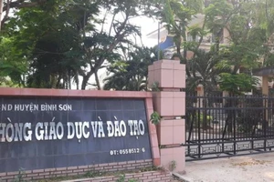 Quảng Ngãi: Phòng giáo dục thu tiền giáo viên sai 12 năm