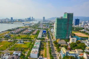 Đà Nẵng hạn chế cán bộ gặp trực tiếp doanh nghiệp