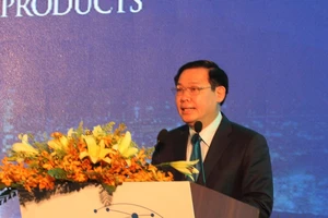 '1 kg tôm chuyển lên miền núi đắt hơn từ Ecuado về Việt Nam'