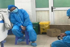 Nhật ký bác sĩ: 'Thèm canh nóng, cá kho... ăn với gia đình'