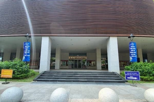 Đà Nẵng dừng tiếp nhận trực tiếp thủ tục hành chính