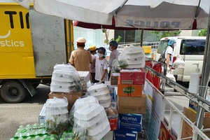 Dừng giao nhận thực phẩm tại nơi cách ly: Đà Nẵng nói gì?
