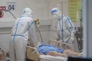 Đà Nẵng: Thêm 2 điều dưỡng mắc COVID-19, lịch tiếp xúc ra sao?