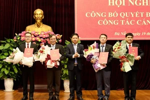 Thành ủy Đà Nẵng bổ nhiệm nhiều cán bộ