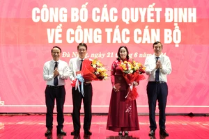 Phê chuẩn kết quả bầu Chủ tịch HĐND và Phó chủ tịch UBND TP Đà Nẵng